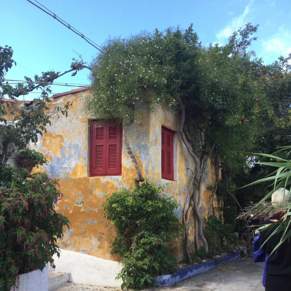 Liburan ke Athena : Anafiotika, Desa Mirip Santorini di Tengah Kota Athena, Yunani 