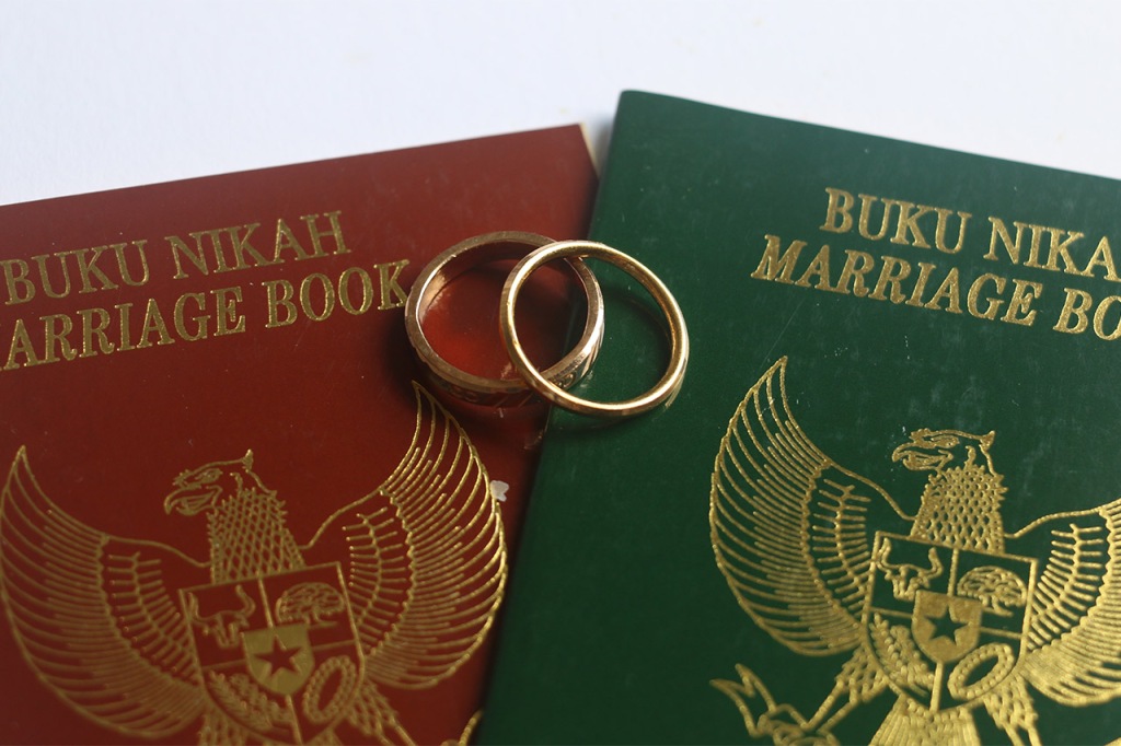 Legalisasi Buku Nikah dan Apostille Nikah Campur